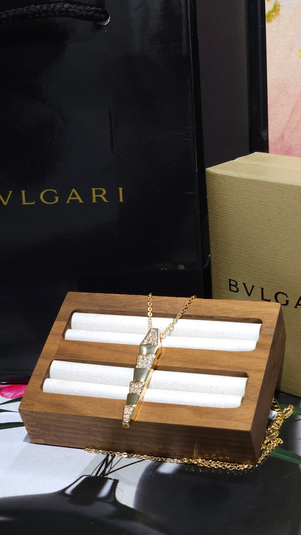 collier femme BVLGARI Serpenti Viper