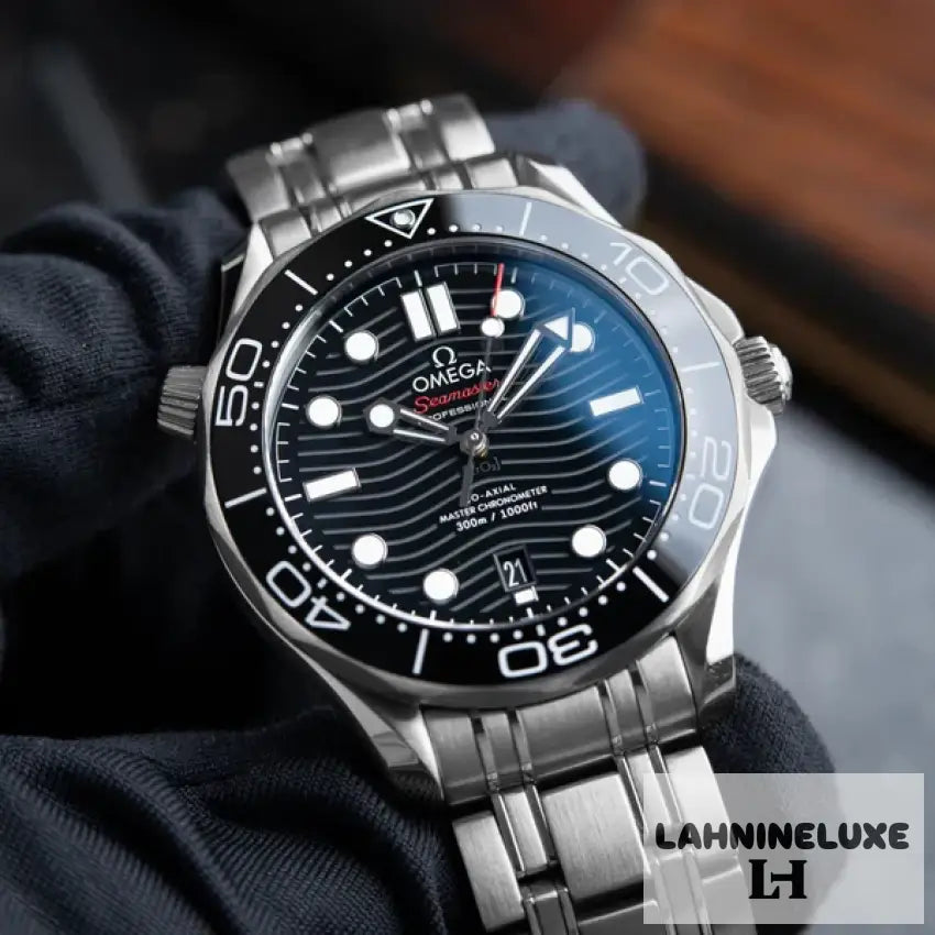 Omega Seamaster Diver 300M BLACK DIAL