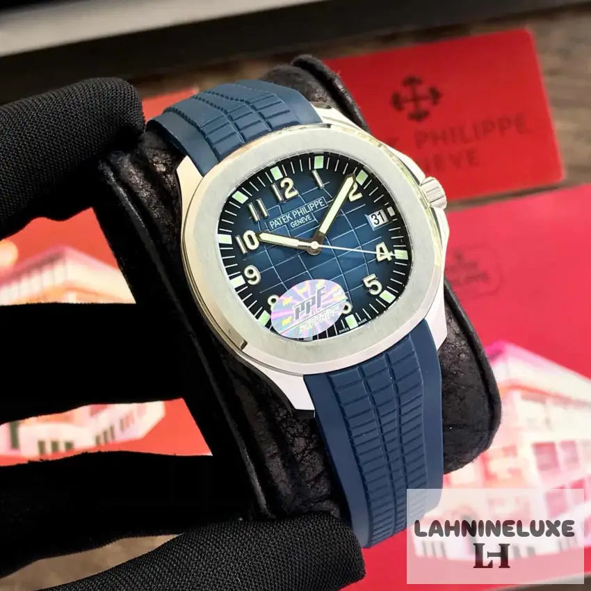 Patek Philippe 5968G - AQUANAUT bleu
