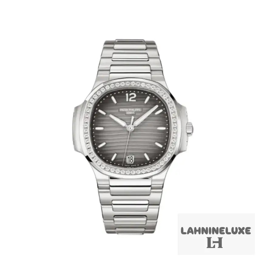 Patek Philippe Nautilus 5711/111P-001 Platinum Blue Sapphire