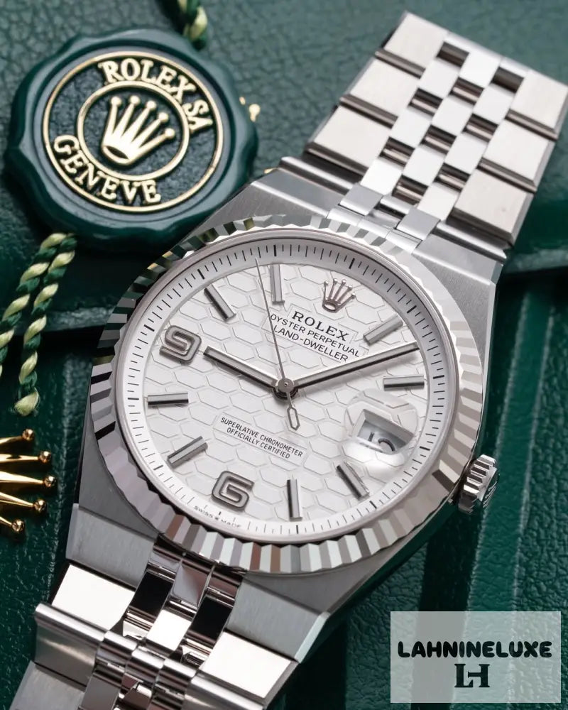 Rolex Land-Dweller blanc