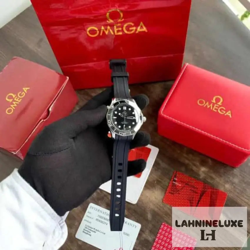Seamster Black Dial Black Rubber Strap Swiss ETA Movement Automatic Mens Watch