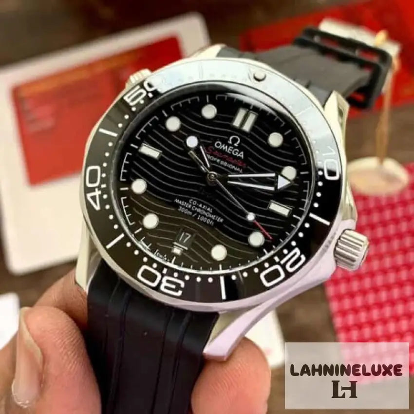 Seamster Black Dial Black Rubber Strap Swiss ETA Movement Automatic Mens Watch