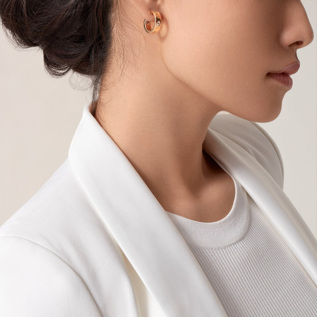 BOUCLE CARTIER LOVE CRÉEOLES PETIT MODÉLE DEUX DIAMONDS GOLD