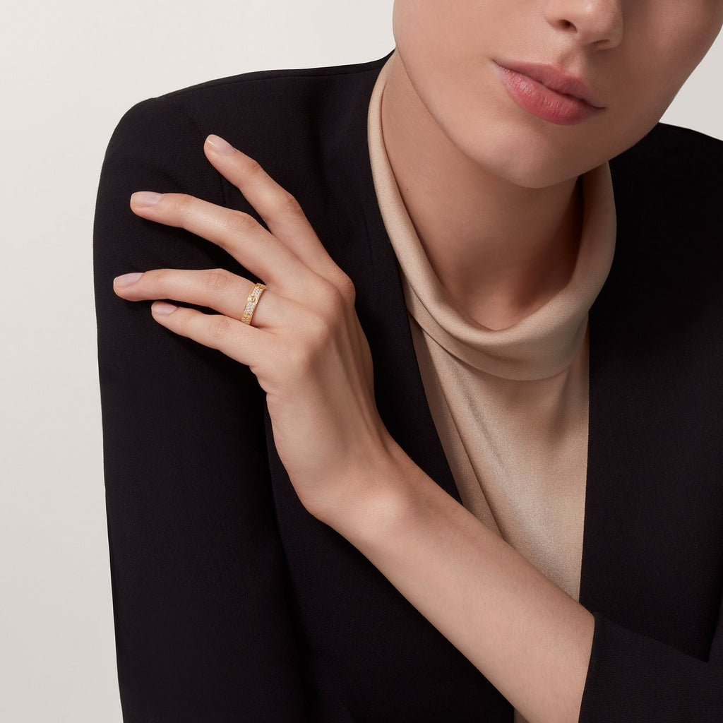 BAGUE CARTIER LOVE PAVÉE GOLD